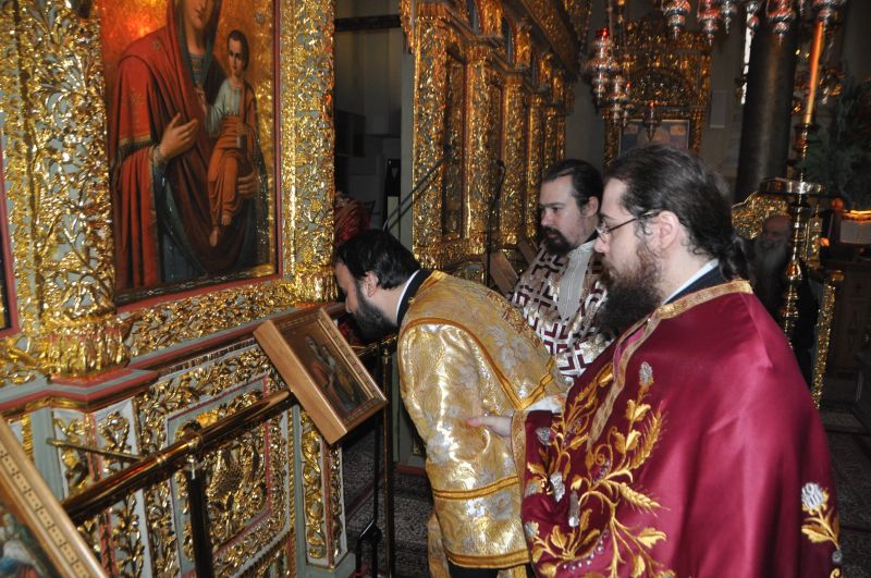 Χειροτονία διακόνου στή Μητρόπολή μας